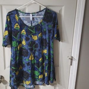 Perfect T size small